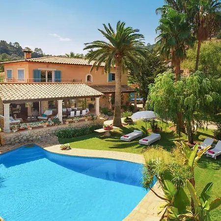 Font Holiday home
