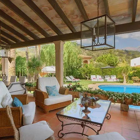 Font Holiday home